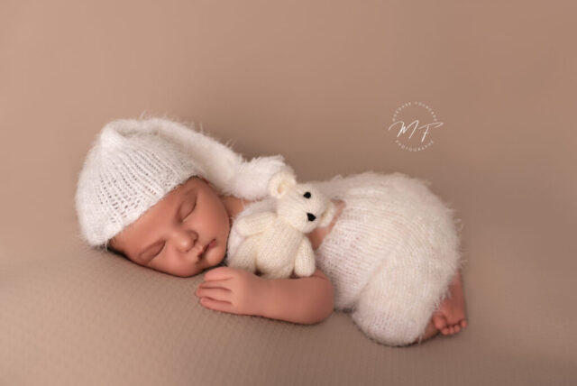 Shooting Bébé Nouveau Né Nourrisson Photographe Rennes Fougères Vitré Saint Aubin du Cormier