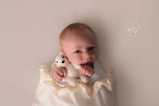 Shooting Bébé Nouveau Né Nourrisson Photographe Rennes Fougères Vitré Saint Aubin du Cormier