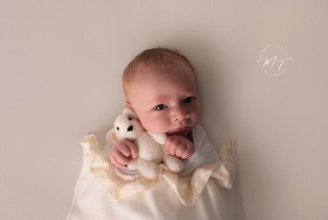 Shooting Bébé Nouveau Né Nourrisson Photographe Rennes Fougères Vitré Saint Aubin du Cormier