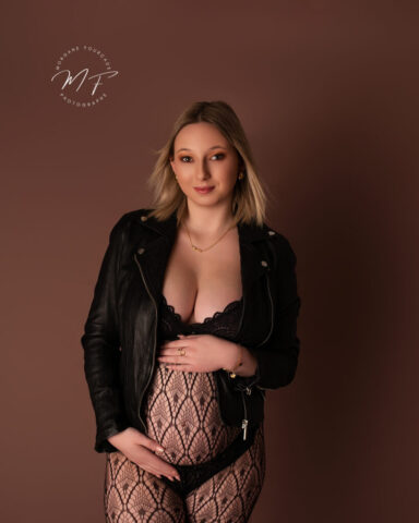 Shooting Grossesse Maternité Femme Enceinte Photographe Rennes Fougères Vitré Saint Aubin du Cormier