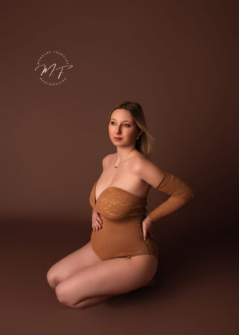 Shooting Grossesse Maternité Femme Enceinte Photographe Rennes Fougères Vitré Saint Aubin du Cormier