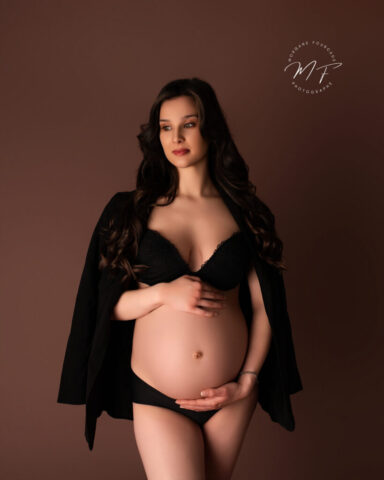 Shooting Grossesse Maternité Femme Enceinte Photographe Rennes Fougères Vitré Saint Aubin du Cormier